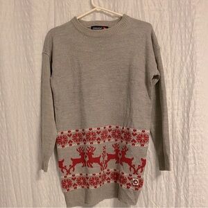 Canada Weathergear | Grey knit sweater with Red Holiday pattern - medium